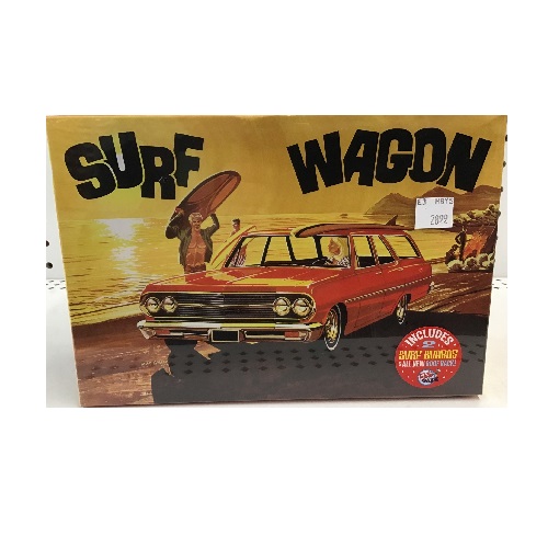 AMT 1965 Chevy Chevelle Surf Wagon 1/25 Scale Model Kit 